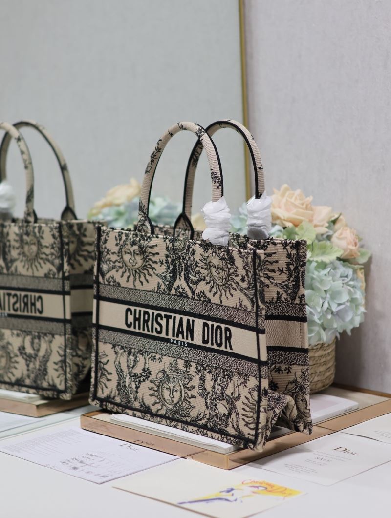 Christian Dior Shopping Bags